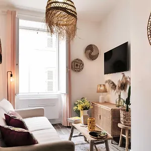  Appartamento Tropez - Old Village - Modern & Cosy